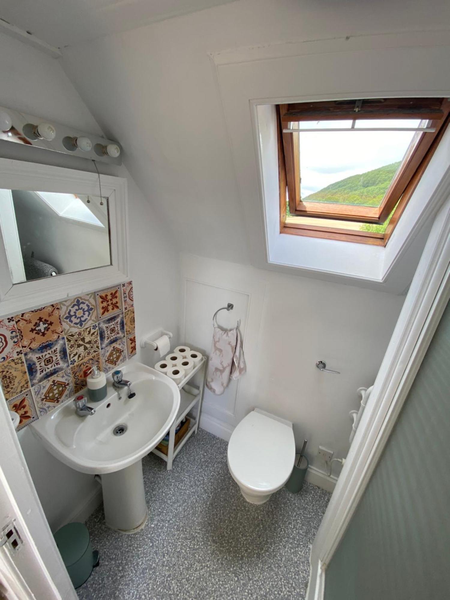 The Rannoch Nest, Kinloch Rannoch Apartment Exterior photo